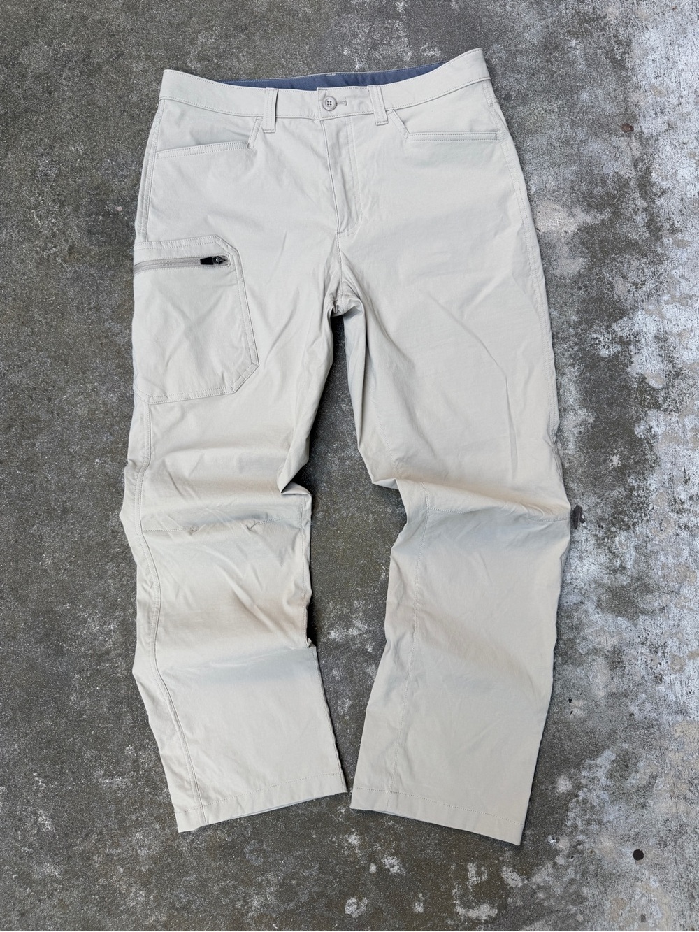 Eddie Bauer Light Beige Men's Chino-Style Pants with Zip Utility Pocket
